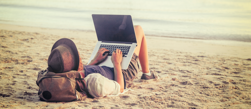 advantages and disadvantages of being a digital nomad
