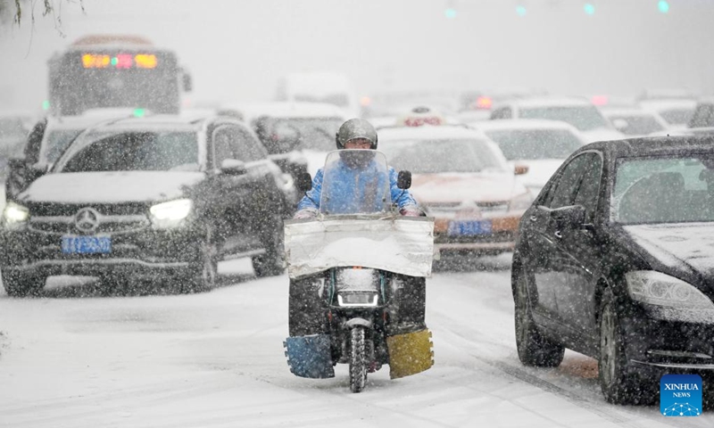 China Recorded A Weekend Of Massive Snowstorm and Record Breaking Heat Rise