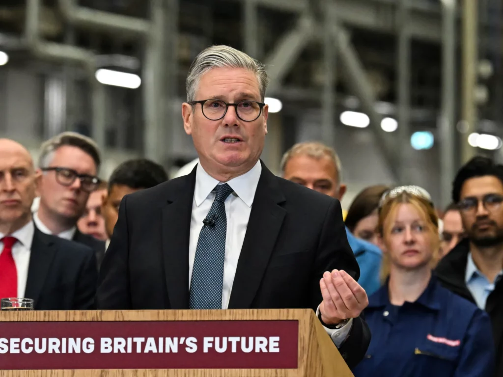 Uk increase submarine fleet